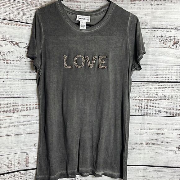For the Republic t shirt womens size small Beaded Love Tee Dark Burnt out Grey - Picture 3 of 11